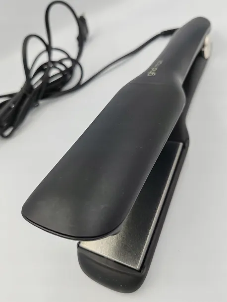 prostownica-ghd-original-professional-styler-4-2b-zalaczone-wyposazenie-etui-termoizolacyjne