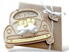 personalizowana-kartka-na-slub-pamiatka-slubna-drewniana-prezent-auto
