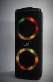 bezprzewodowy-glosnik-bluetooth-z-podwojnym-przetwornikiem-i-led-ipx4