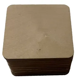 szlifowane-drewniane-zaokraglone-kwadraty-bez-przypalen-5x5cm-10szt-sklejka
