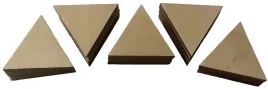 drewniane-trojkaty-rownoramienne-75cm-50szt-ze-sklejki-baza-dekory