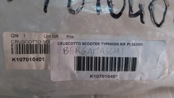 licznik-predkosciomierz-piaggio-typhoon-gilera-producent-czesci-piaggio-oryginalne-oe