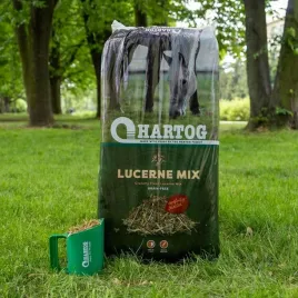 sieczka-hartog-lucerne-mix-18-kg-sieczka-dla-koni-z-lucerny