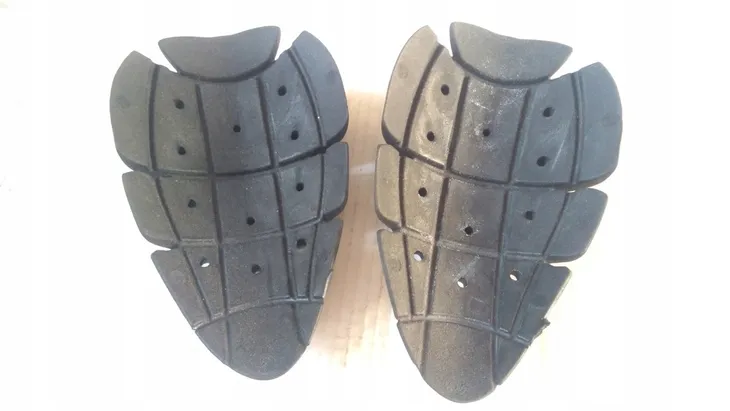 ochraniacze-protektory-na-ramiona-stan-nowy