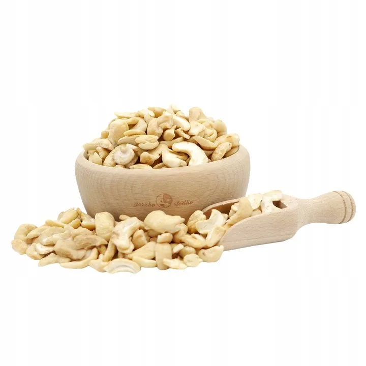 orzechy-nerkowca-polowki-1kg-certyfikat-brak