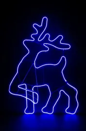 renifer-swiateczny-neon-led-niebieski-52-cm