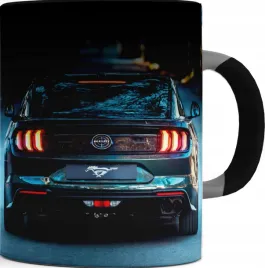 ladny-kubek-magiczny-czarny-ford-02