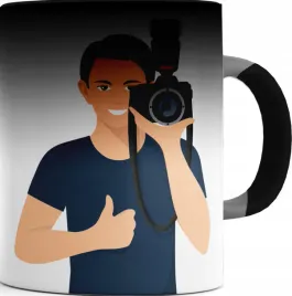 ladny-kubek-magiczny-czarny-fotograf-01