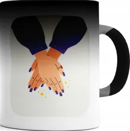 ladny-kubek-magiczny-czarny-paznokcie-10
