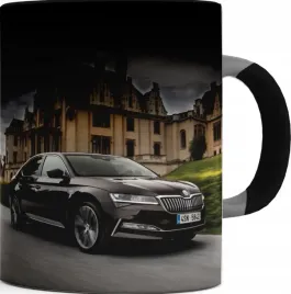 ladny-kubek-magiczny-czarny-skoda-06