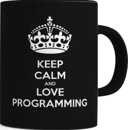 ladny-kubek-czarny-srodek-ucho-programista-07