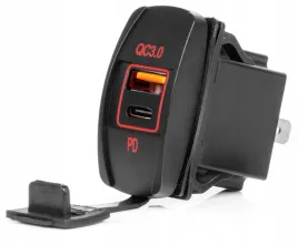 ladowarka-samochodowa-z-gniazdami-usb-usb-c-qc3-0-12v-24v-amio-04229