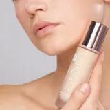 nam-smart-flawless-foundation-5-true-natural-wielkosc-produkt-pelnowymiarowy