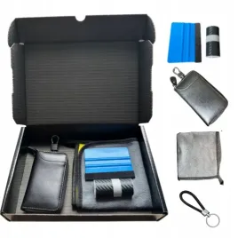 zestaw-samochodowy-komfort-i-ochrona