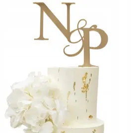 topper-z-inicjalami-pary-zloty-toper-inicjaly-na-tort-slubny-zlote