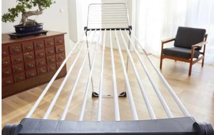 suszarka-na-pranie-ubrania-vileda-infinity-flex