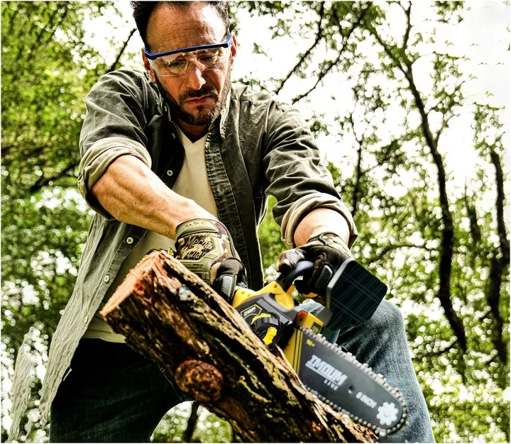 mini-pila-lancuchowa-akumulatorowa-pilarka-8-dwa-akumulatory-zestaw