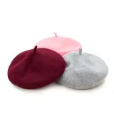 beret-milosc-w-paryzu