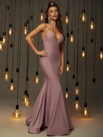 sukienka-wieczorowa-syrena-z-glebokim-dekoltem-fioletowa-maxi-faeriesty-m