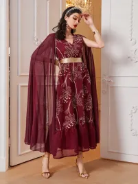 sukienka-maxi-w-stylu-arabskim-haftowana-z-pelerynowymi-rekawami-xl