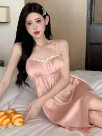 koszula-nocna-sexy-satynowa-na-ramiaczkach-rozowa-dazy-s-36