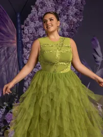 suknia-balowa-wieczorowa-warstwowa-haftowana-zielona-faeriesty-4xl-48