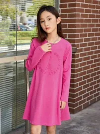 sukienka-dziewczeca-t-shirt-luzna-ze-sloganem-rozowa-casual-shein-152