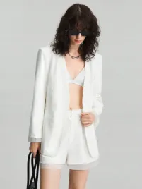 garnitur-elegancki-bialy-marynarka-ze-spodenkami-shein-xs-34