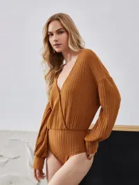 body-dzianinowe-prazkowane-kopertowe-rude-m-38