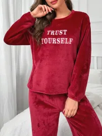 bluza-pullover-pluszowa-z-haftem-napisy-burgundowa-casual-shein-m