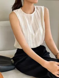 top-teksturowany-bez-rekawow-bezowy-casual-dazy-xs-34