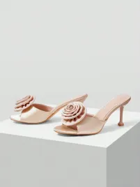 klapki-satynowe-eleganckie-na-szpilce-z-duza-roza-3d-bezowe-premium-motf-37