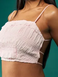 top-crop-na-ramiaczkach-bez-plecow-rozowy-casual-missguided-xs-34