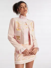 kurtka-z-nadrukiem-na-plecach-haftowane-wstawki-rozowa-casual-shein-s-36