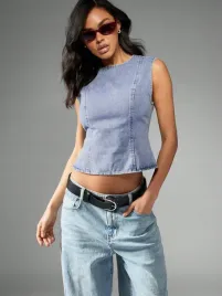top-crop-jeansowy-wiazany-z-odkrytymi-plecami-niebieski-missguided-xs-34