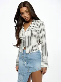 bluzka-koszulowa-dopasowana-w-paski-z-kolnierzykiem-casual-sumwon-s-36