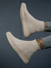 sneakersy-damskie-skarpetkowe-bezowe-slip-on-oddychajace-na-platformie-41