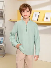 bluzka-chlopieca-z-mankietami-i-stojka-zielona-casual-158