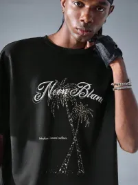 t-shirt-meski-luzny-z-obnizonymi-ramionami-print-czarny-casual-m