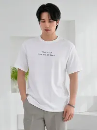 t-shirt-meski-luzny-ze-sloganem-bialy-casual-dazy-xl