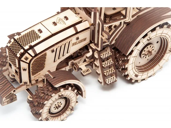 ewa-drewniane-puzzle-model-3d-traktor-belarus-82-kod-producenta-belarus-82-kolekcja-ewa