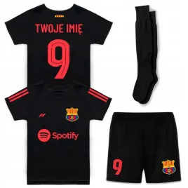 zestaw-pilkarski-barcelona-dla-dzieci-wlasny-nadruk