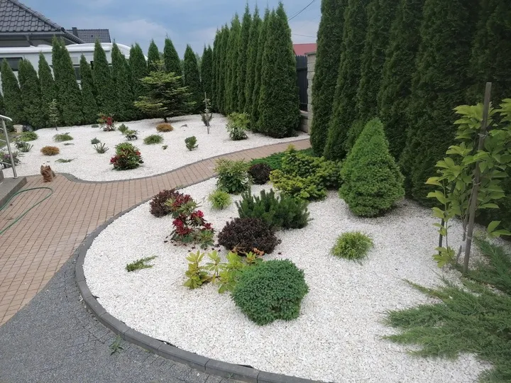 kamien-ozdobny-grys-bialy-marmurowy-8-16-mm-20kg