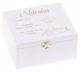 pudelko-biale-komunia-prezent-grawer-pamiatka-imie