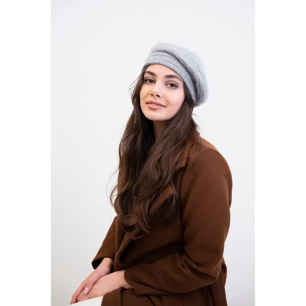 beret-knitted-moments