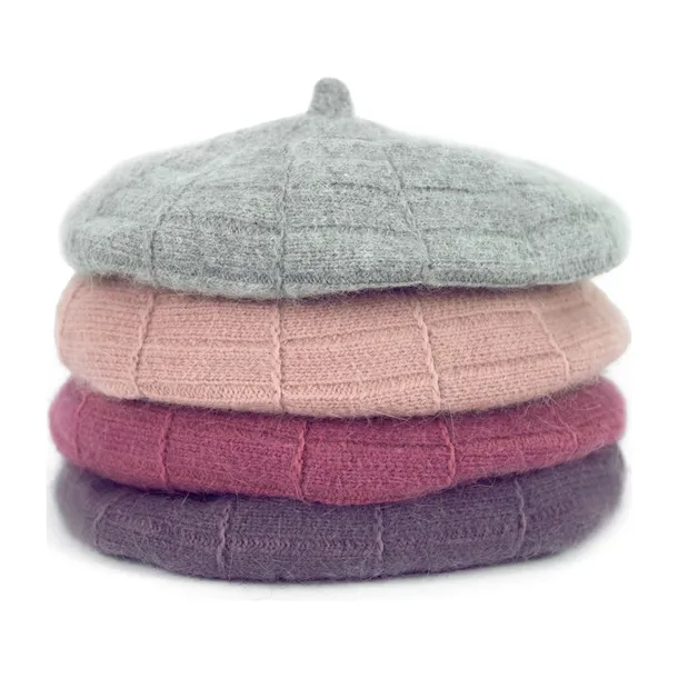 beret-knitted-moments