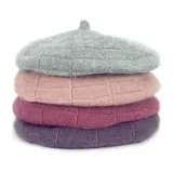 beret-knitted-moments
