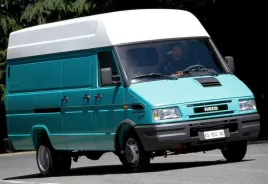 iveco-daily-ii-reperaturka-blotnika-nadkole-prawy-tyl-1989-1999-austria