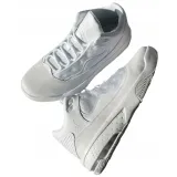 max-aura-2-marka-nike
