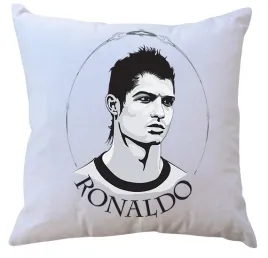 poduszka-z-wkladem-cristiano-ronaldo-dla-fana-producent